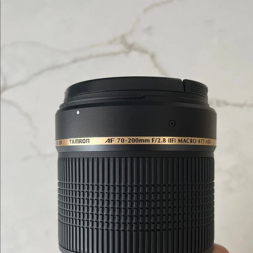 Black Camera Lens 70-200mm f/2.8